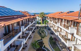 Apanemia Apartments By Flegra